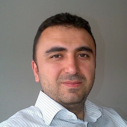 Serif Cay headshot